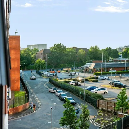 Luxury 2 Bdr 2 Ba Modern With Parking Lägenhet Manchester