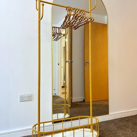 Elite Serviced 2br Balcony Centre * Manchester