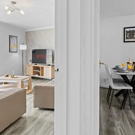 Prime Location Pad Free Parking Ps4 Wifi Tourists