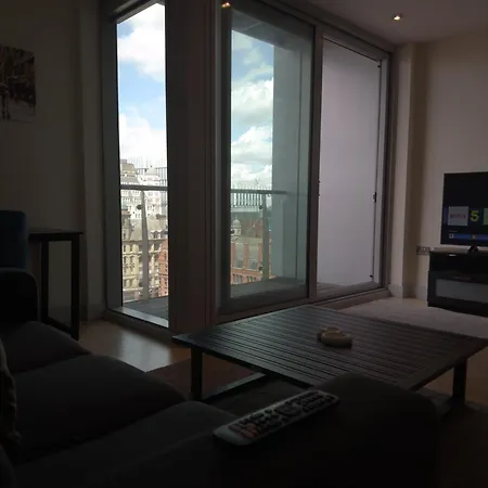 Premium 2 Bed In The Heart Of Center