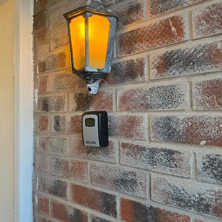 Διαμέρισμα Cosy 2-bed Near Centre