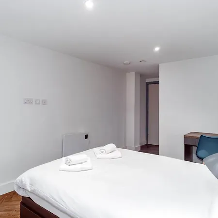 Convenient 3bed Flat W Security Apartmán Manchester