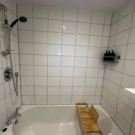 아파트 Entire Luxury Flat