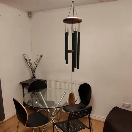 شقة Modern Cozy With Free Parking Near Centre *