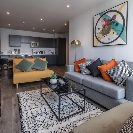 Lägenhet Exchange | 3br Modern | *