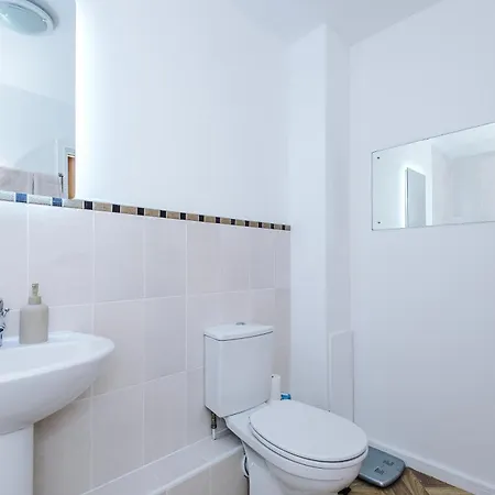 Sportcity 2br Sleeps 6 * Manchester