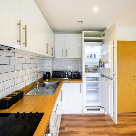 Apartment The Gateway Luxury Quayside Apartments *