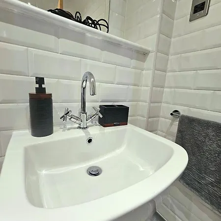 Daire Casa De Mill 2 Bedroom In Near Coop Arena And Etihad Stadium