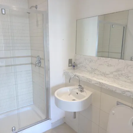Апартаменты Premium 2 Bed In The Heart Of Center