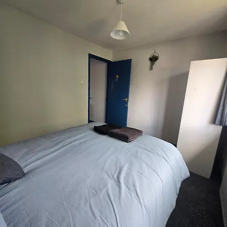 Comfortable 2 Bedroom House * Manchester