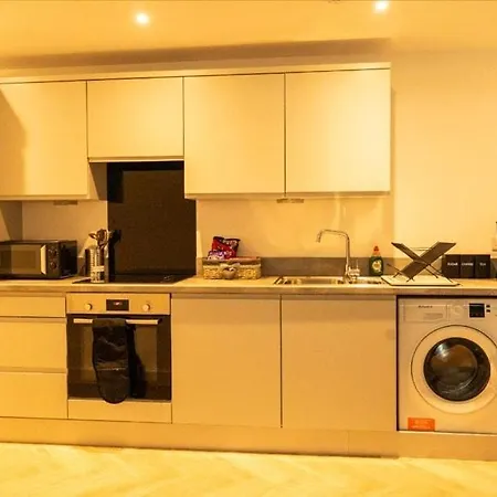 Apartahotel Modern Salford Flat