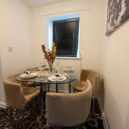 Peel Grove - Luxury House - Tatil Evi