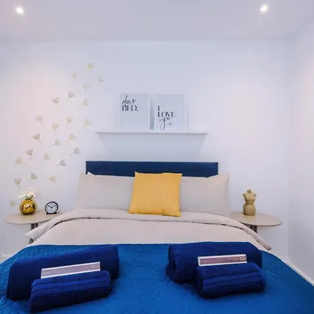 Modern 3-bed House | Pool Table | Free Parking Tatil Evi