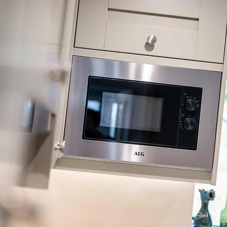Spacious & Modern Home In Chorlton Manchester - Sleeps 5 Guests & Free Parking Дом отдыха *