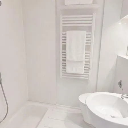 Διαμέρισμα Sleeps4-Hottub-2Bed-Nearmediacity Μάντσεστερ