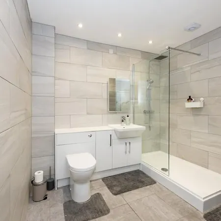 شقة Spacious 2 Bed On Manchester's Famous Canal Street