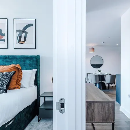 Modern 2br Near Centre Διαμέρισμα Μάντσεστερ
