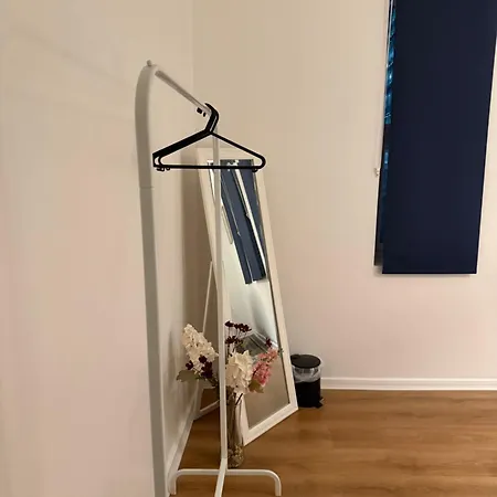 City Pad 1-Bed Opposite Shudehill Апартаменты *