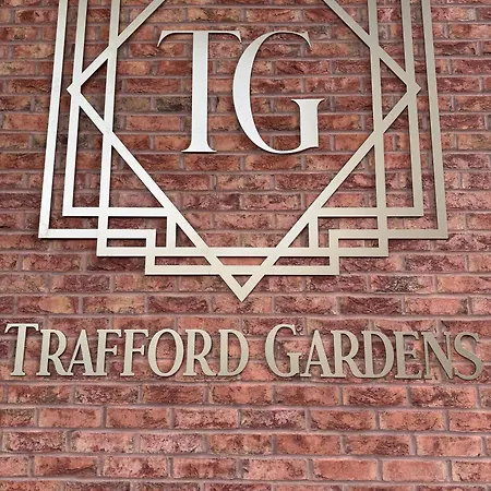Daire In Botanical Gardens, Old Trafford
