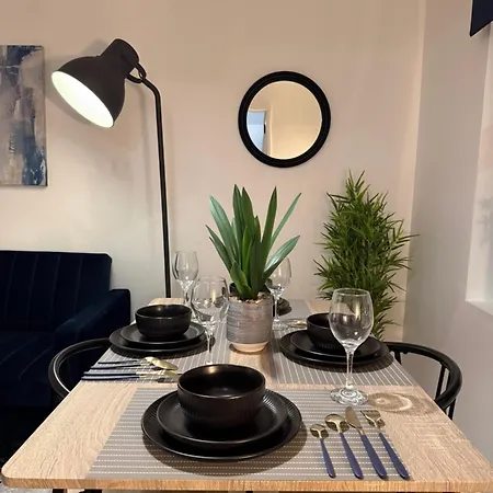 Апартаменты City Pad 1-Bed Opposite Shudehill *