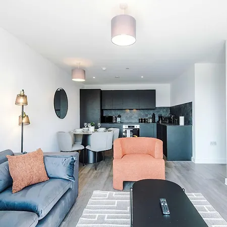 Modern 2br Near Centre Διαμέρισμα Μάντσεστερ