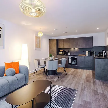 Stylish 2br 2ba - Gym & Co-working Appartement