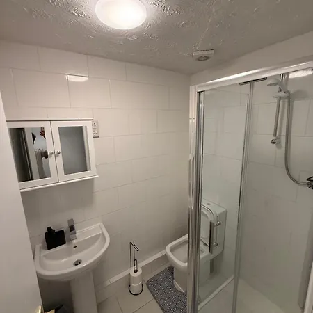 City Pad 1-Bed Opposite Shudehill Апартаменты Манчестер