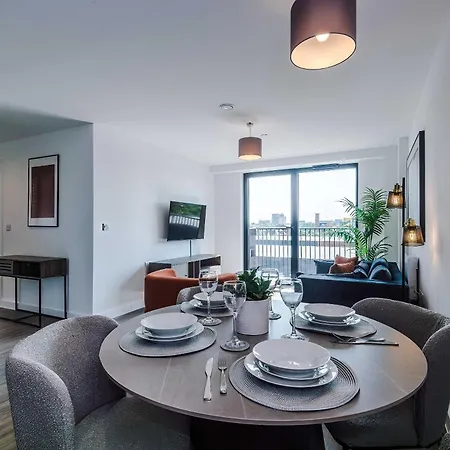 Modern 2br Near Centre Διαμέρισμα Μάντσεστερ