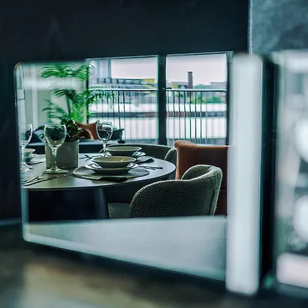 Modern 2br Near Centre Διαμέρισμα *