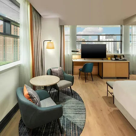 Marriott Piccadilly Hotel 4*
