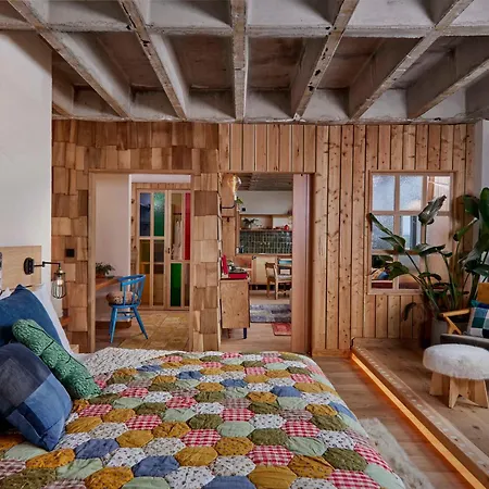Treehouse Ξενοδοχείο