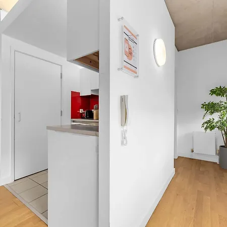 1 Bed Ancoats Canalside Flat Centre * Манчестер