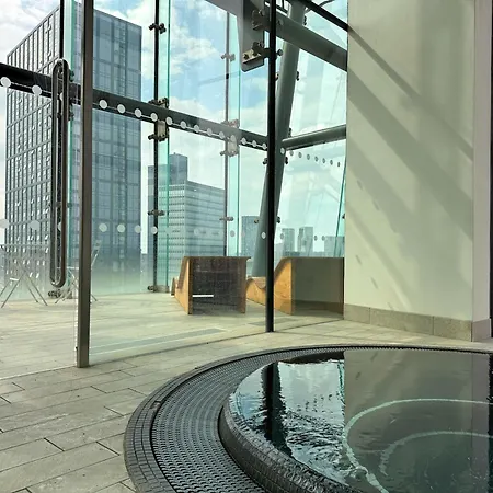 Lägenhet Skyline Views 3Br Duplex - Pool, Gym & Parking Manchester