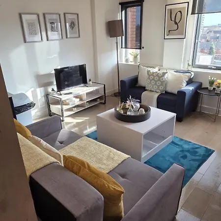 Modern 2Bedroom Apartment Fast Wifi Sleeps 5 Daire Manchester