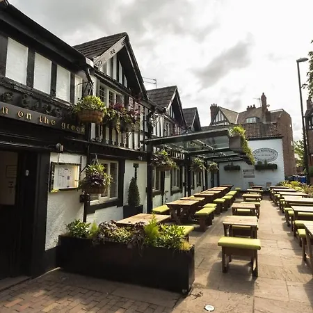 Homestay szállás Lovely Single Close To Mufc & Cricket Ground Manchester