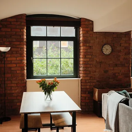 Industrial-chic Mill Conversion, Centre *
