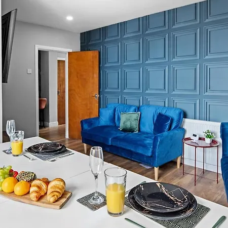 Modern & Stylish 2-bed Flats In * Manchester