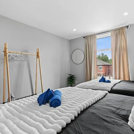 Apartamento Modern & Stylish 2-bed Flats In *