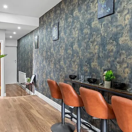 Apartamento Modern & Stylish 2-bed Flats In