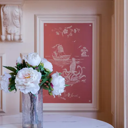 Villa Victorian Elegance At Kingscliffe, Sleeps 16 *