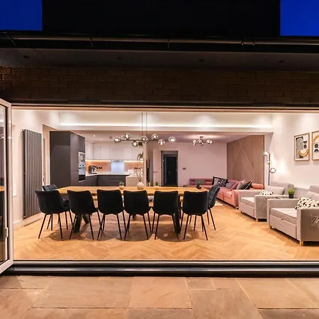 Дом отдыха Luxury 8 Bed *