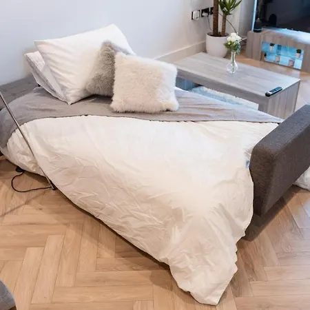 Apartamento Luxury Centre Flat With Balcony By Kammili *