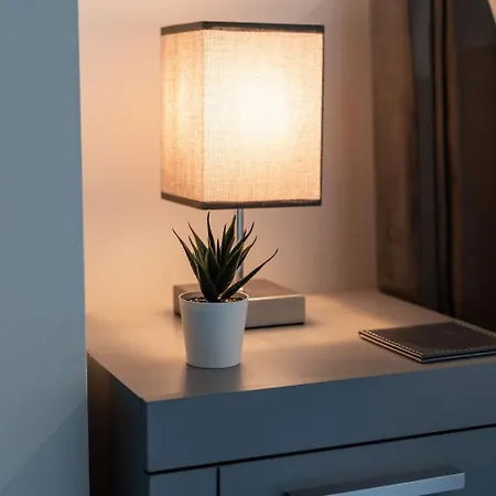 Luxury Centre Flat With Balcony By Kammili Apartamento Manchester