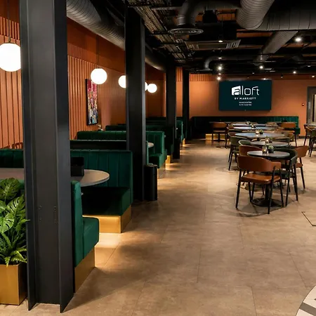 Отель Aloft By Marriott Centre