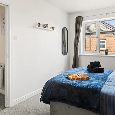 Apartman Arosa Escape- Modern2 Bed Suite,sleeps 5,free Parking,ps4,kingbed,wifi,near Christies *