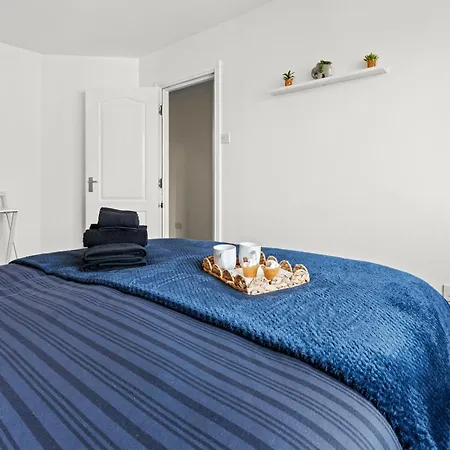 Apartman Arosa Escape- Modern2 Bed Suite,sleeps 5,free Parking,ps4,kingbed,wifi,near Christies *