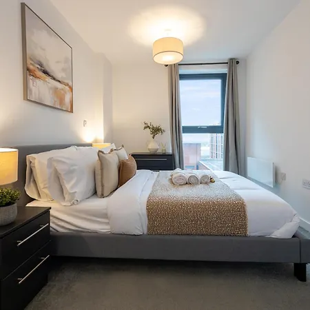 Stylish 2br Near Man Utd, Cricket Stadium & Apartamento