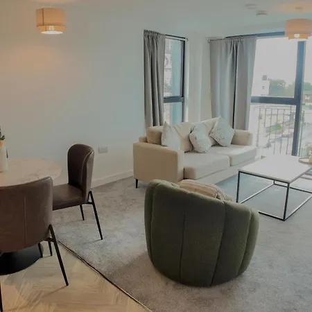 Ξενοδοχείο με διαμερίσματα Modern Salford Flat