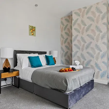 Stylish 3br Mellor House Close To Old Trafford - Sleeps 5 Tatil Evi