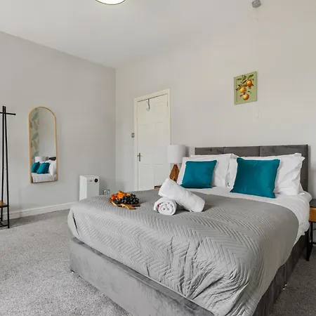 Stylish 3br Mellor House Close To Old Trafford - Sleeps 5 Tatil Evi